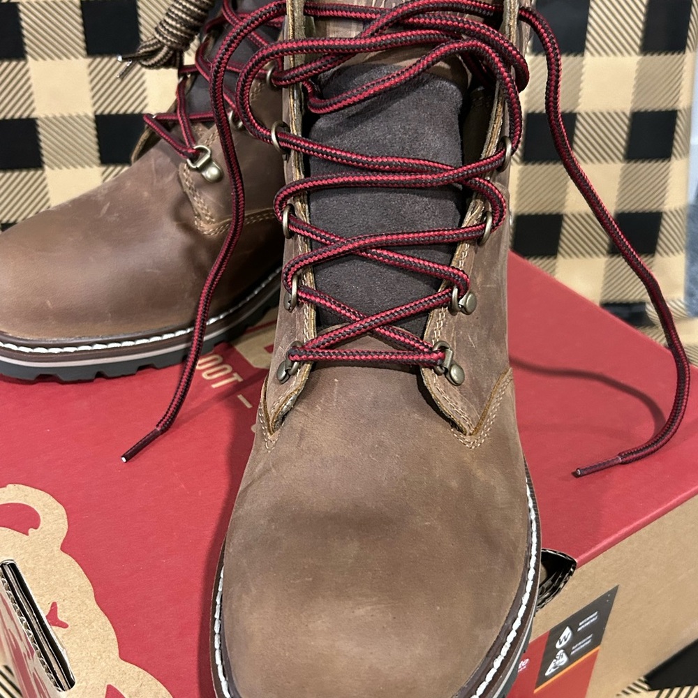 Women’s nib Kodiak hiking boots

Last chance! Must go!